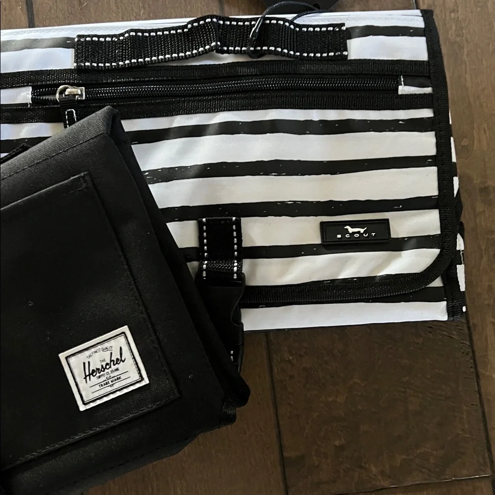 NWT Bundle Herschel & Scout Changing Mats